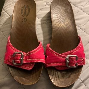 Ladies size 6 Dr.Scholls red sandals